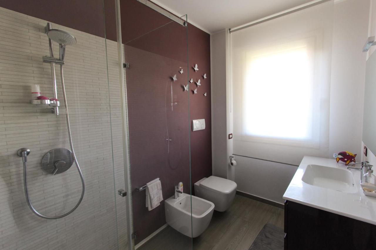 Appartement La Casa Di Cele à Desenzano del Garda Extérieur photo