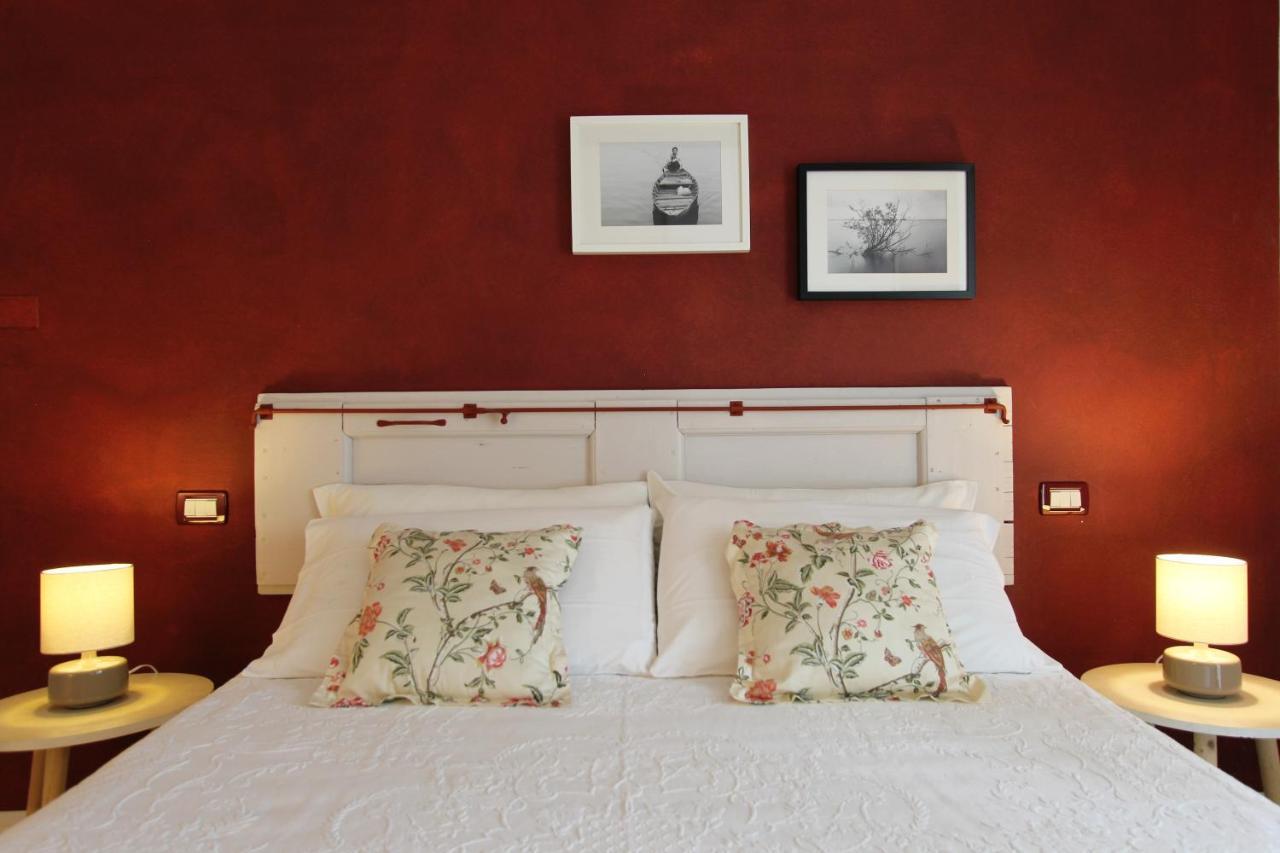 Appartement La Casa Di Cele à Desenzano del Garda Extérieur photo